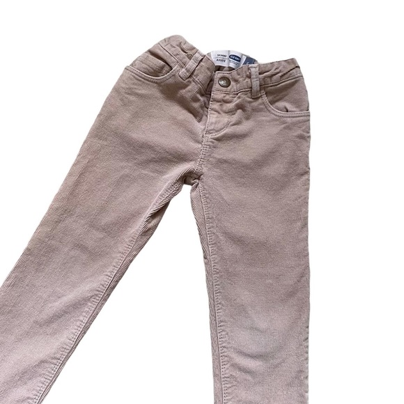 Old navy skinny beige corduroy pants 4T - Picture 2 of 6